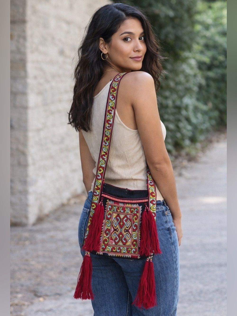 Handmade Embroidered Crossbody Bag Boho Tribal Tassel Artisan Shoulder‎ Purse